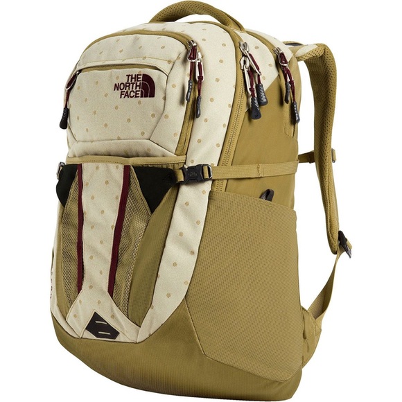The North Face Handbags - NWT The North Face's Recon 31L Backpack